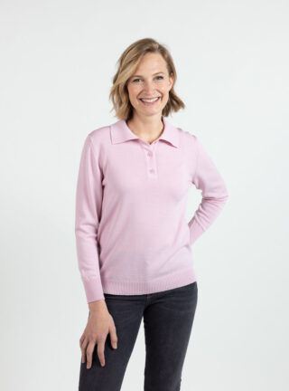 Pull femme col polo laine mérinos rose léger par la marque MAISON SOLFIN MAISON SOLFIN - Pull femme col polo laine mérinos rose léger