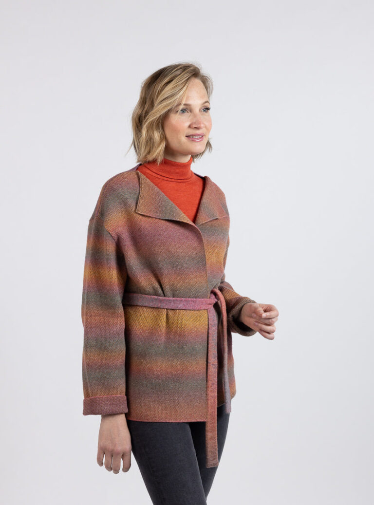 Maison Solfin - Veste droite à ceinture femme en laine mérinos marron glacé – 3