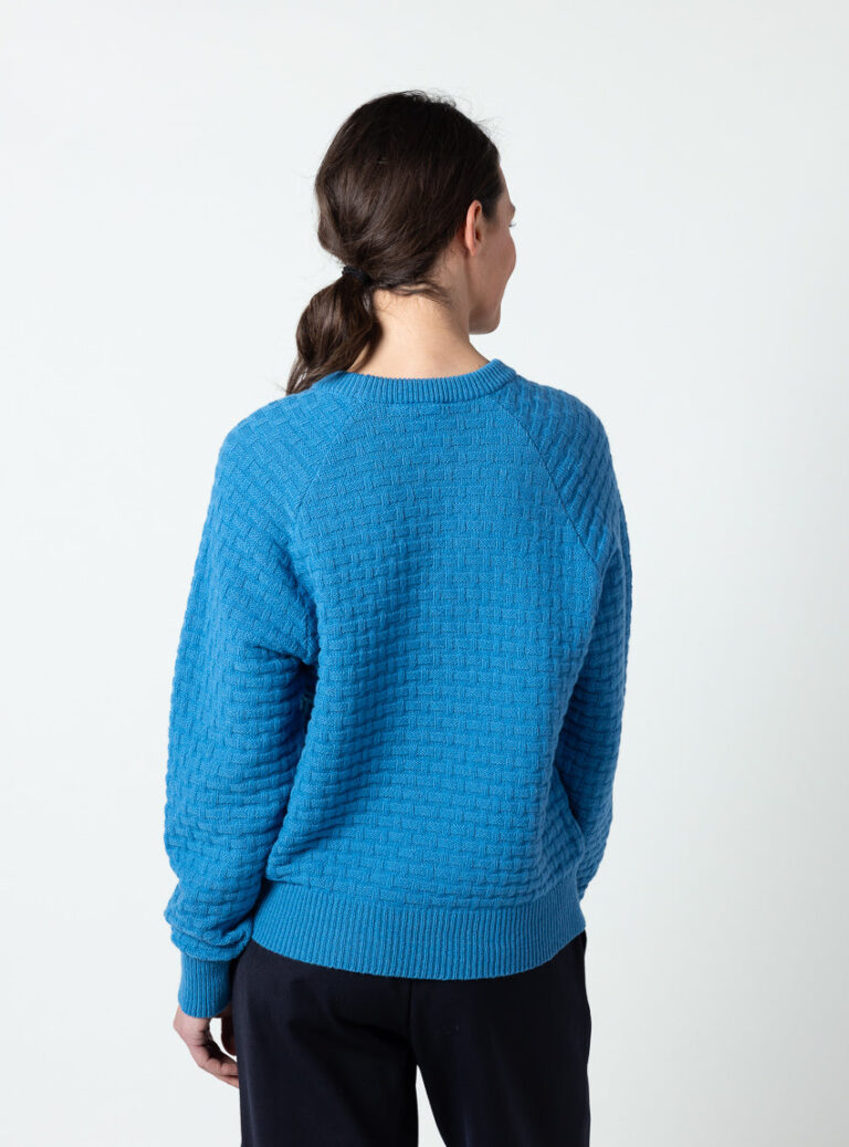 Maison Solfin - Pull femme en laine extrafine mérinos bleu céramique – 4