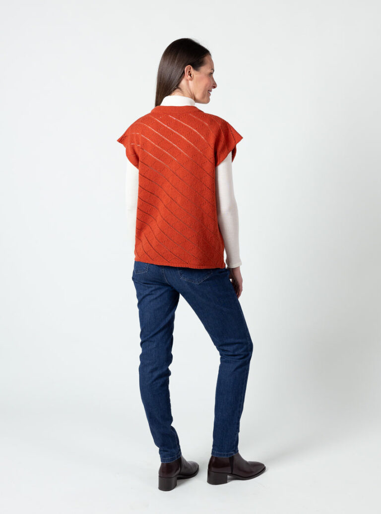 Maison Solfin - Pull femme sans manches en laine extrafine mérinos orange brûlé – 4