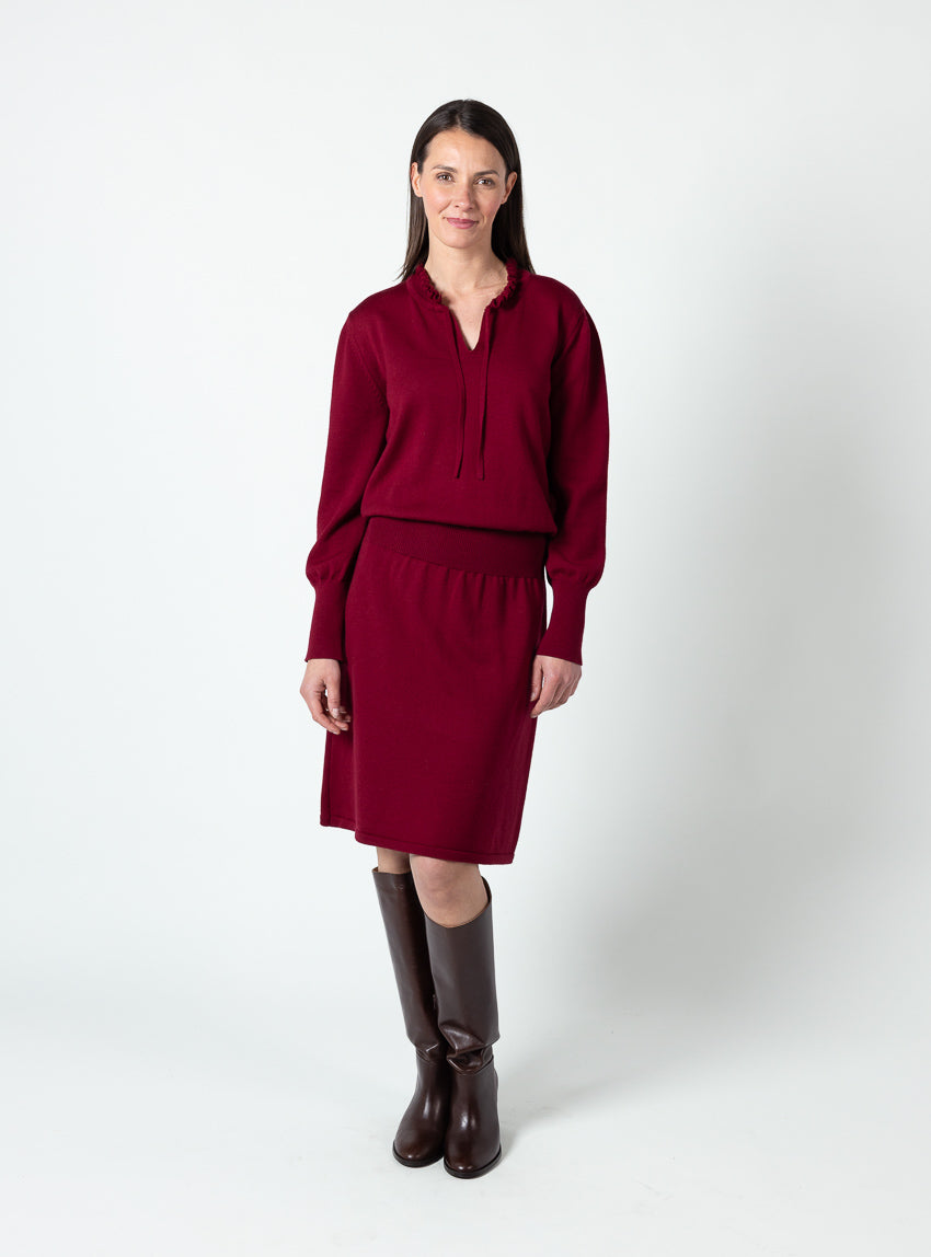 7925 rouge bourgogne 1 Maison Solfin - Robe femme en laine fine mérinos rouge bourgogne – 50