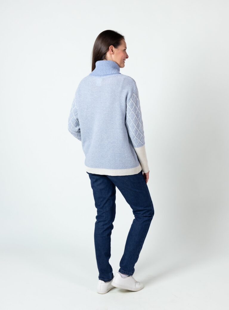 Maison Solfin - Pull femme en laine extrafine mérinos bleu – 4