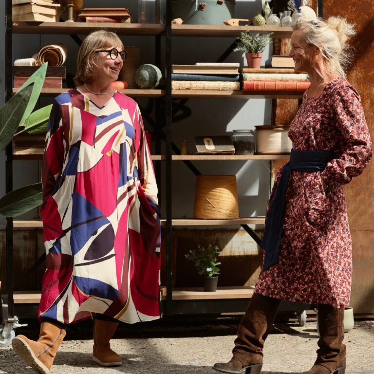 Quintessence - Robe Edmée — Viscose imprimé Arty – XXL