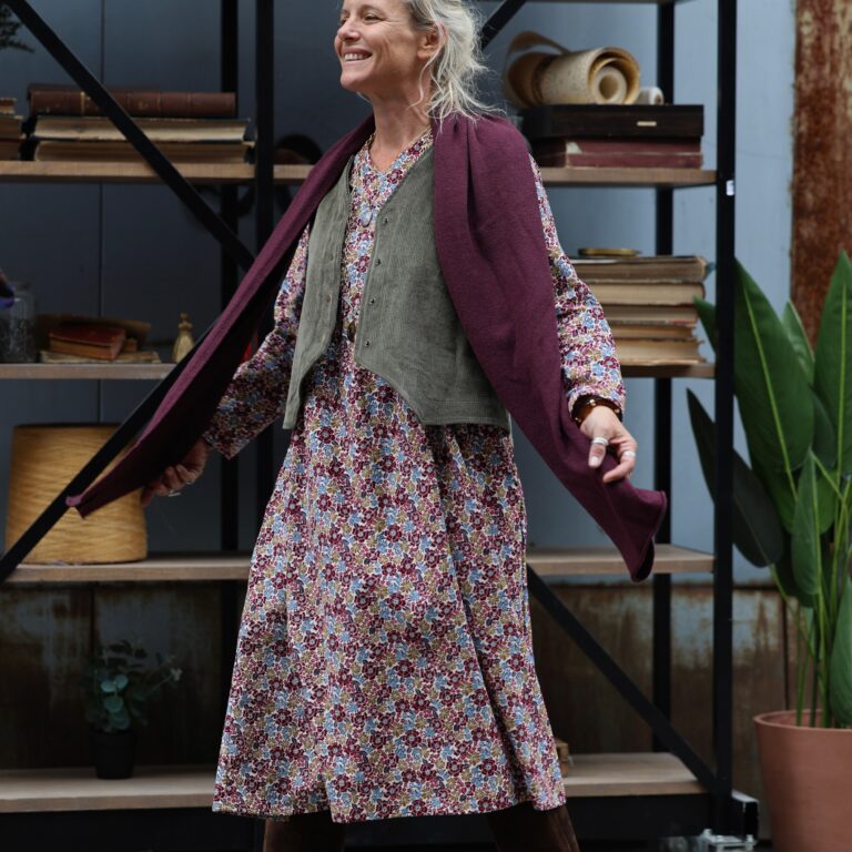 Quintessence - Robe Edmée — Velours milleraies Jardin d'opale – XXL