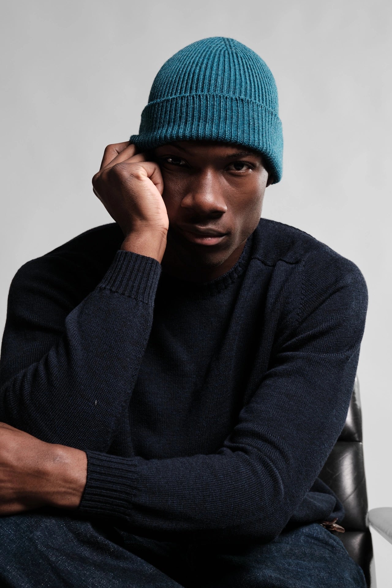 ARA BONNET BLEU CANARD 1 Nitto Knitwear - Bonnet Ara - Bleu Canard – Taille unique