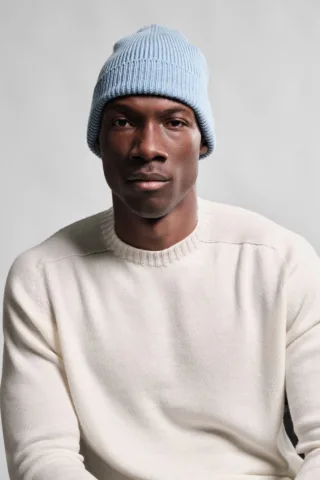 Bonnet Ara – Bleu ciel par la marque Nitto Knitwear Nitto Knitwear - Bonnet Ara – Bleu ciel