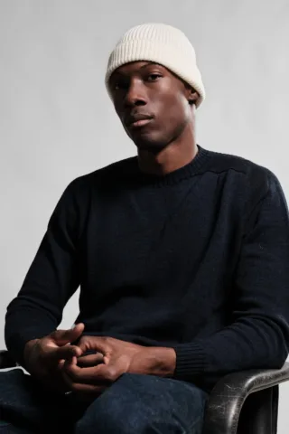 Bonnet Ara – Écru par la marque Nitto Knitwear Nitto Knitwear - Bonnet Ara – Écru