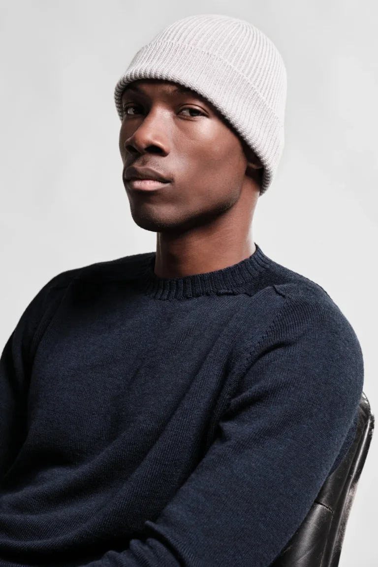 ARA BONNET GRIS CLAIR 2 Nitto Knitwear - Bonnet Ara - Gris clair – Taille unique