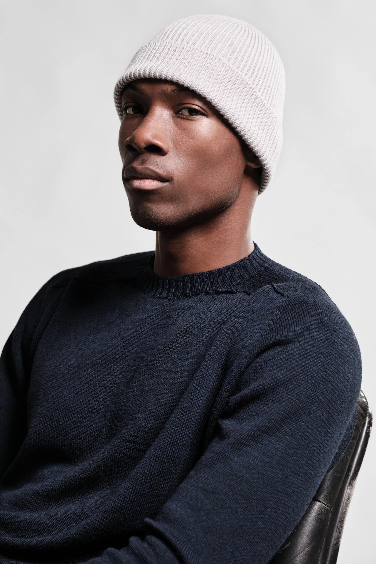 ARA BONNET GRIS CLAIR 2 Nitto Knitwear - Bonnet Ara - Gris clair – Taille unique
