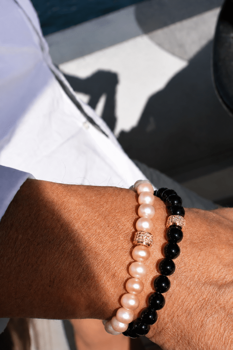 NEIJE - Coffret Duo de Bracelets Onyx & Perles d'eau douce Roses - Or Jaune – 21 cm