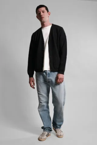 Cardigan Youri – Noir par la marque Nitto Knitwear Nitto Knitwear - Cardigan Youri – Noir