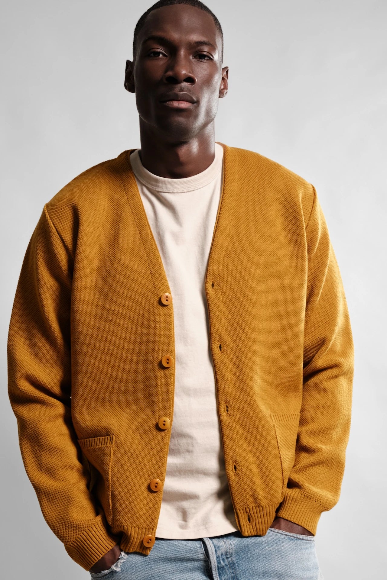 CARDIGAN OCRE YOURI LAINE MERINOS 1 Nitto Knitwear - Cardigan Youri - Ocre – XXL