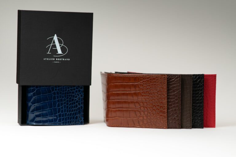 Atelier Bertrand - Portefeuille crocodile – Whisky