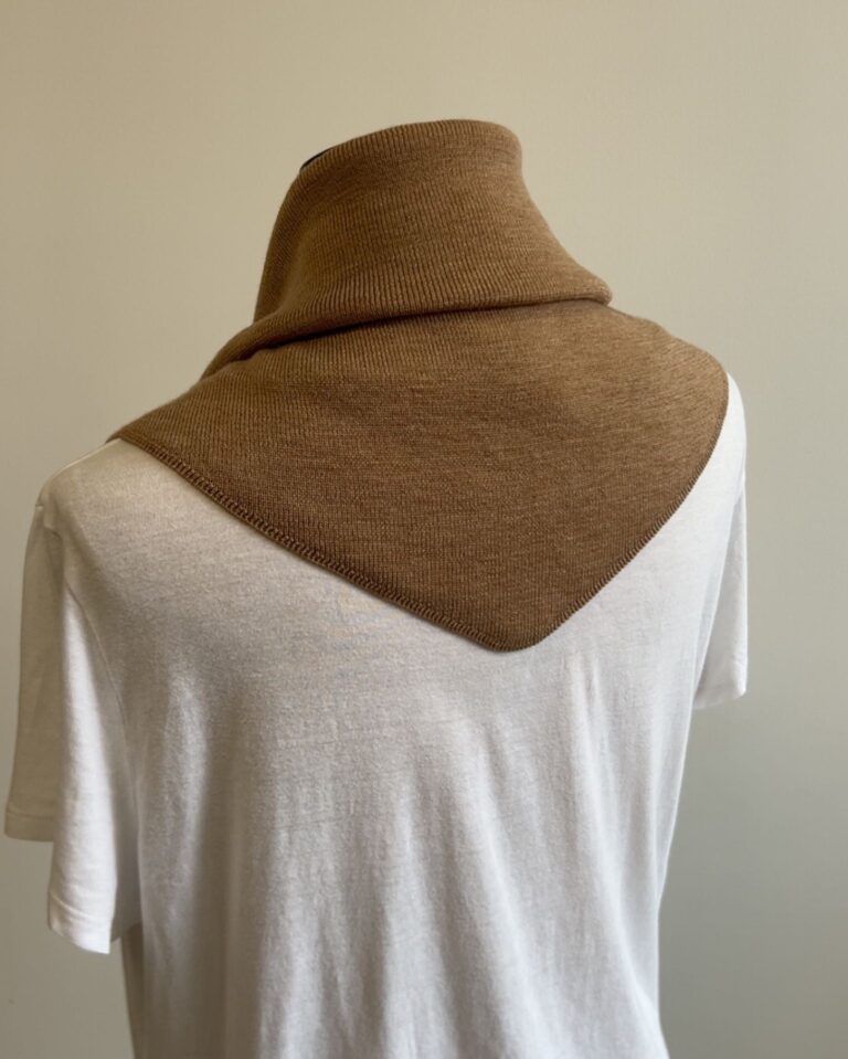 Tricots Jean Marc - Écharpe Triangle Enza - Camel – Taille Unique