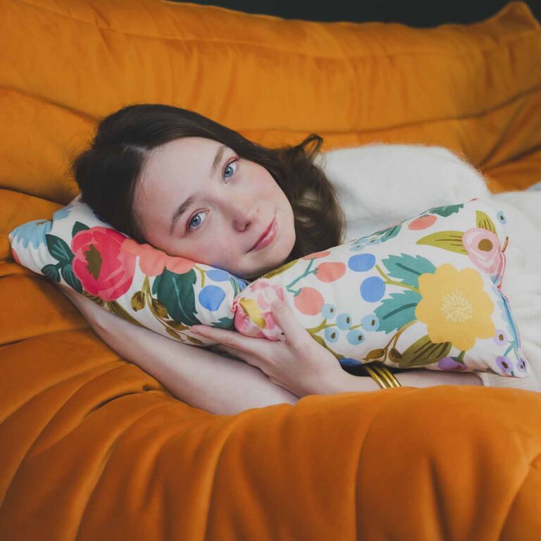 Cosy Club - Coussin repose tête et de décoration · EPICUR Héra