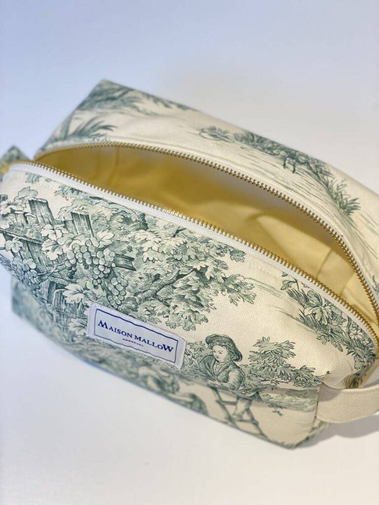 Maison Mallow - Trousse de Toilette Toile de Jouy Verte