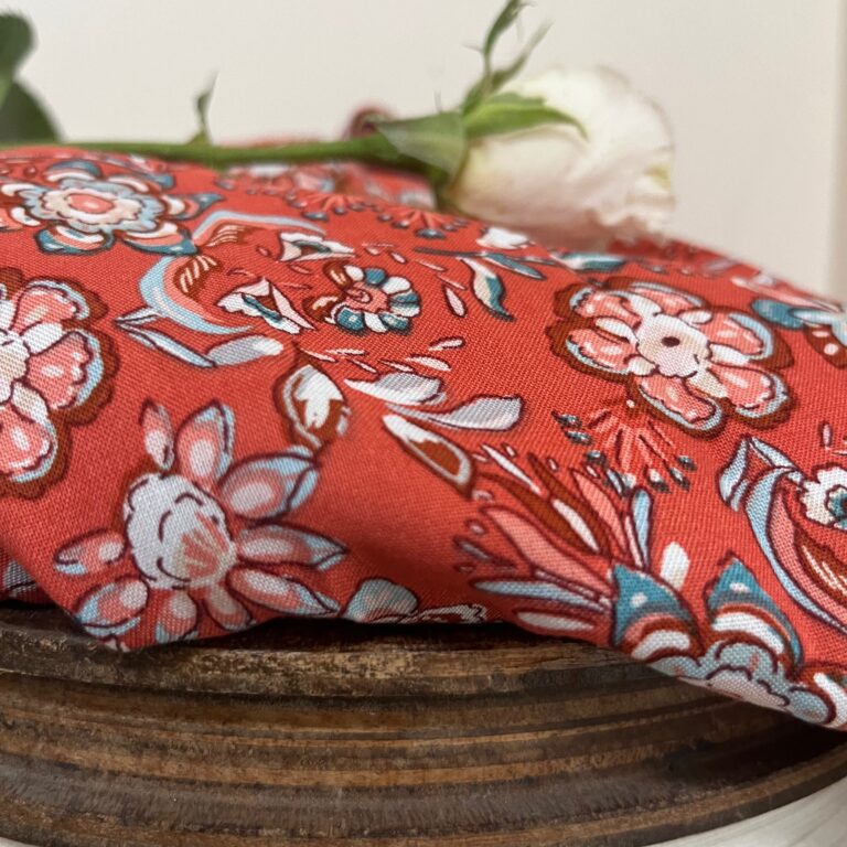 Quintessence - Blouse Nao - viscose bouquet grenadine – Taille unique