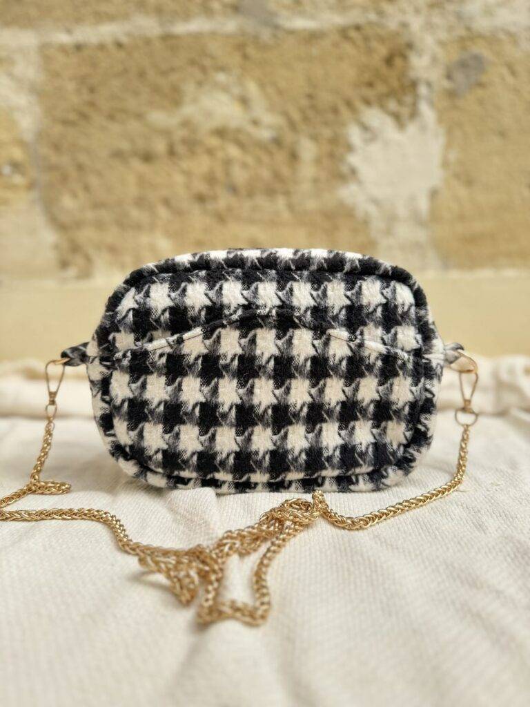 Maison Mallow - Sac à bandoulière Noir et Blanc Pied de Poule Constance – Chaîne en métal doré