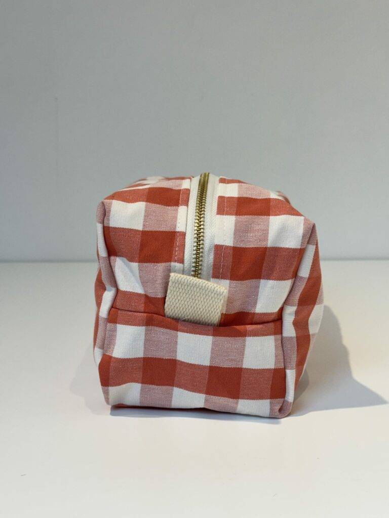Maison Mallow - Trousse de Toilette à carreaux rouges