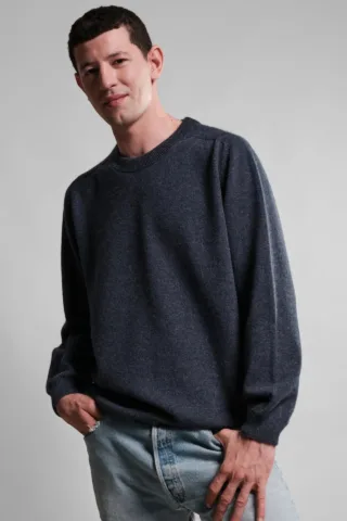 Pull Col Rond Armen – Navy Mix par la marque Nitto Knitwear Nitto Knitwear - Pull Col Rond Armen – Navy Mix