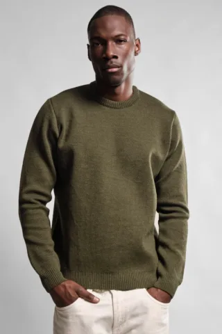 Pull Col Rond Youri – Kaki par la marque Nitto Knitwear Nitto Knitwear - Pull Col Rond Youri – Kaki