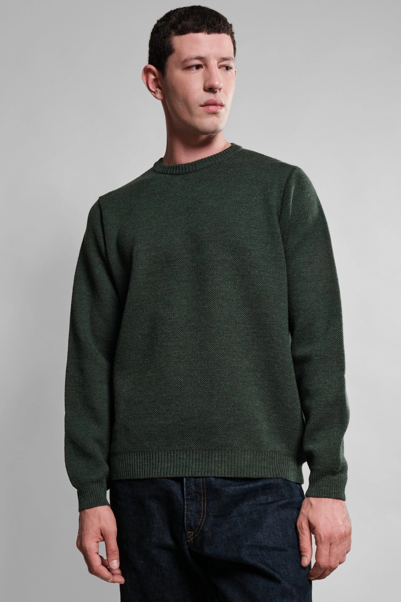 PULL COL ROND VERT FORET YOURI LAINE MERINOS 2 Nitto Knitwear - Pull Col Rond Youri - Vert Forêt – XXL