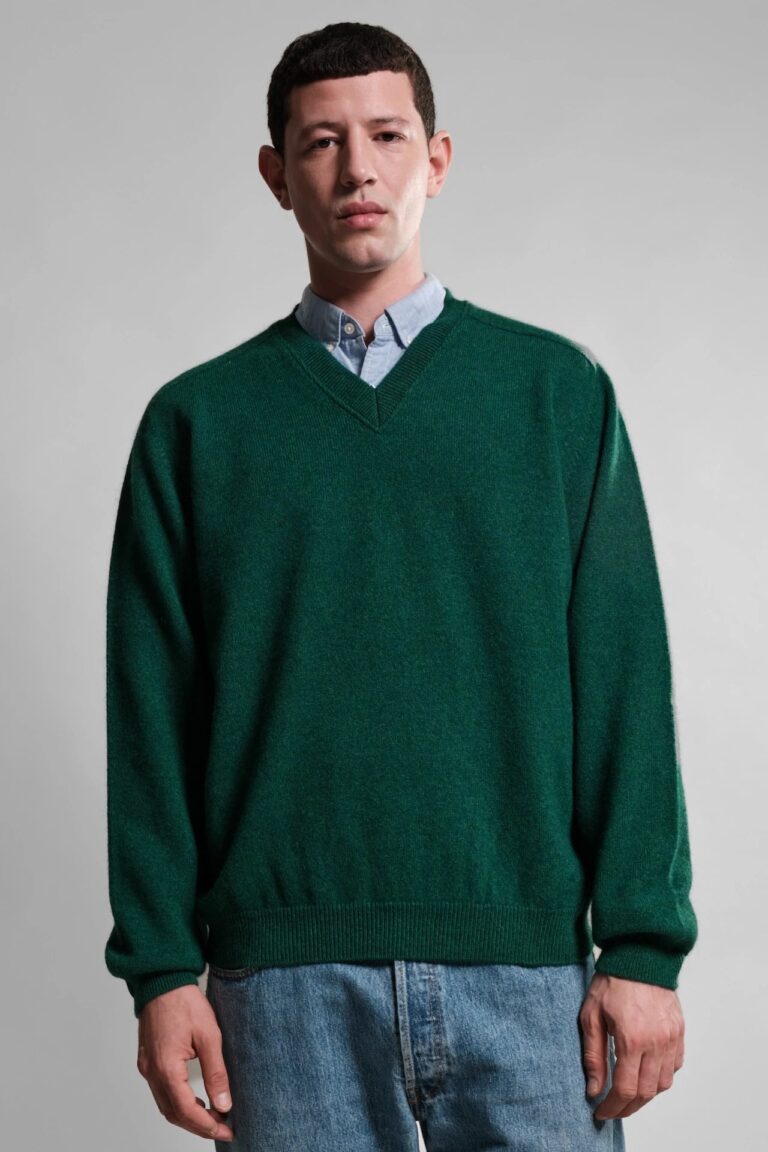 PULL COL V ARMEN VERT SACRAMENTO 2 Nitto Knitwear - Pull Col V Armen - Vert Sacramento – XL