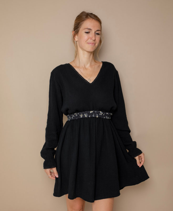 Petite robe noire double gaze coton bio GOTS made in France eco responsable 659x800 1 April & C. - Robe Lou - Noire – xs-s