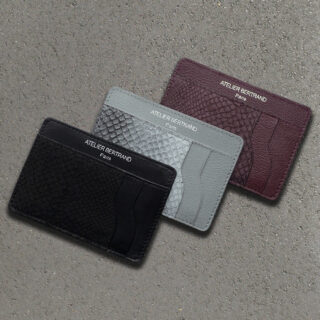 Porte carte identité par la marque Atelier Bertrand Atelier Bertrand - Porte carte identité