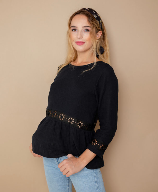 Top noir 100 coton bio certifie GOTS fabrique en France a la commande 659x800 1 April & C. - Blouse Robine - Noire – xs