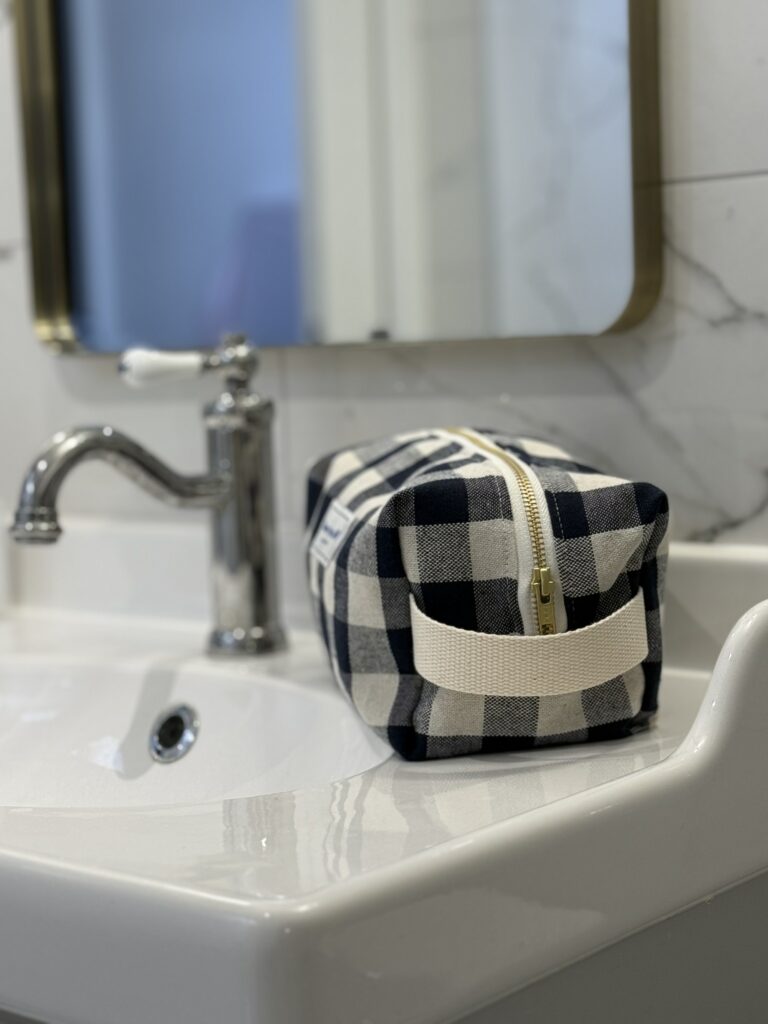 Maison Mallow - Trousse de Toilette XXL Carreaux Vichy Bleu Marine