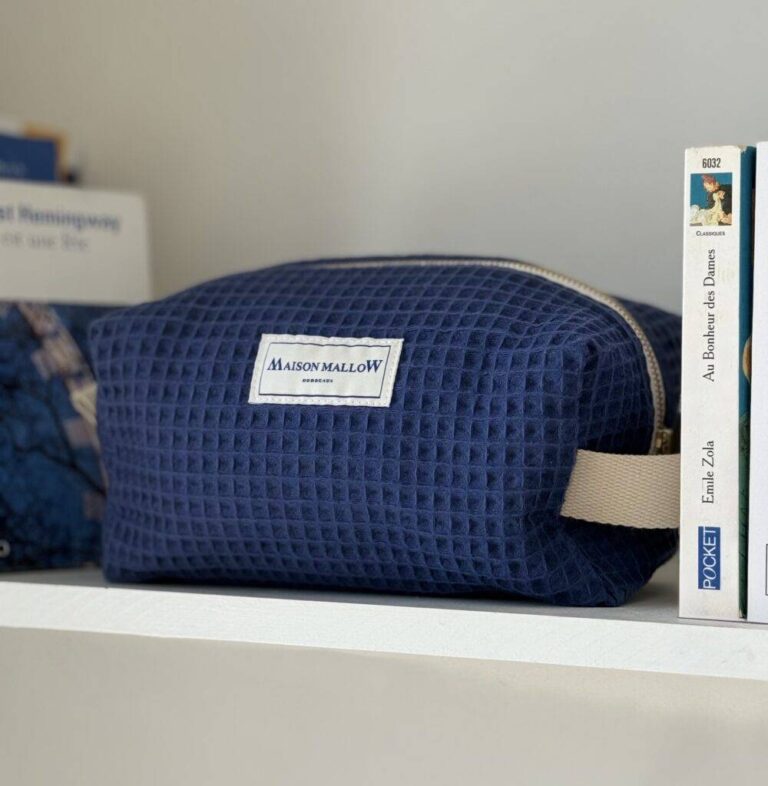 Maison Mallow - Trousse de Toilette XXL Bleu Indigo