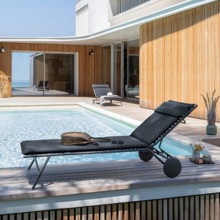 bain de soleil miami privilege lafuma LAFUMA MOBILIER - Bain de soleil Bayanne LAFUMA MOBILIER - 2 coloris
