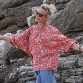 Blouse Nao – viscose bouquet grenadine par la marque Quintessence Quintessence - Blouse Nao – viscose bouquet grenadine