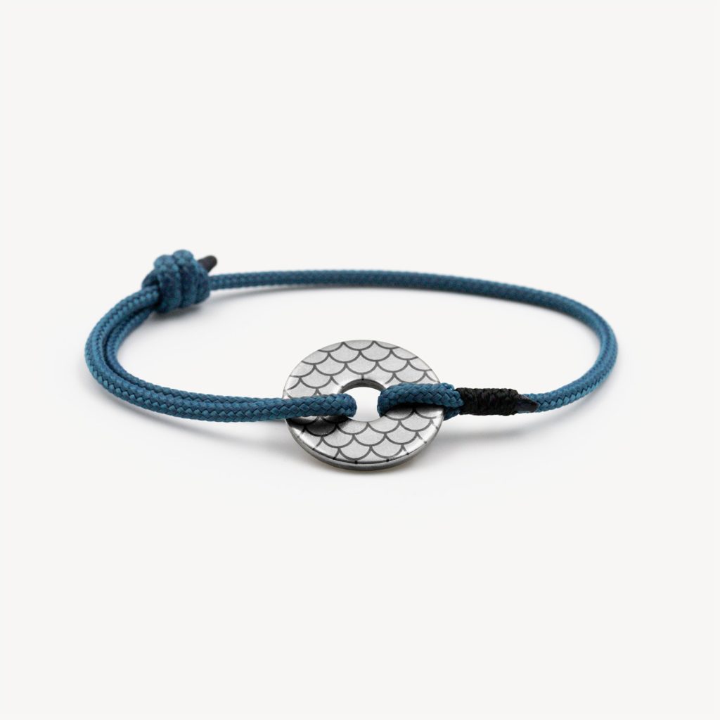 bracelet anneau maillon ecaille personnalisable monzemare 1024x1024 1 Monzémaré - Le pêcheur