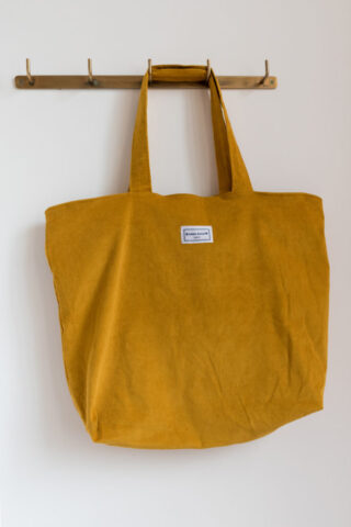 Sac Cabas en Velours Jaune Moutarde par la marque MAISON MALLOW MAISON MALLOW - Sac Cabas en Velours Jaune Moutarde