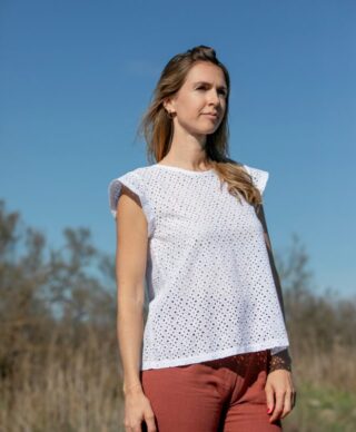 Top Alma – broderie anglaise par la marque April et C April et C - Top Alma – broderie anglaise