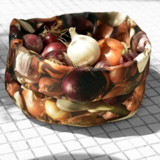 Corbeille légumes Oignons par la marque Maron Bouillie Maron Bouillie - Corbeille légumes Oignons