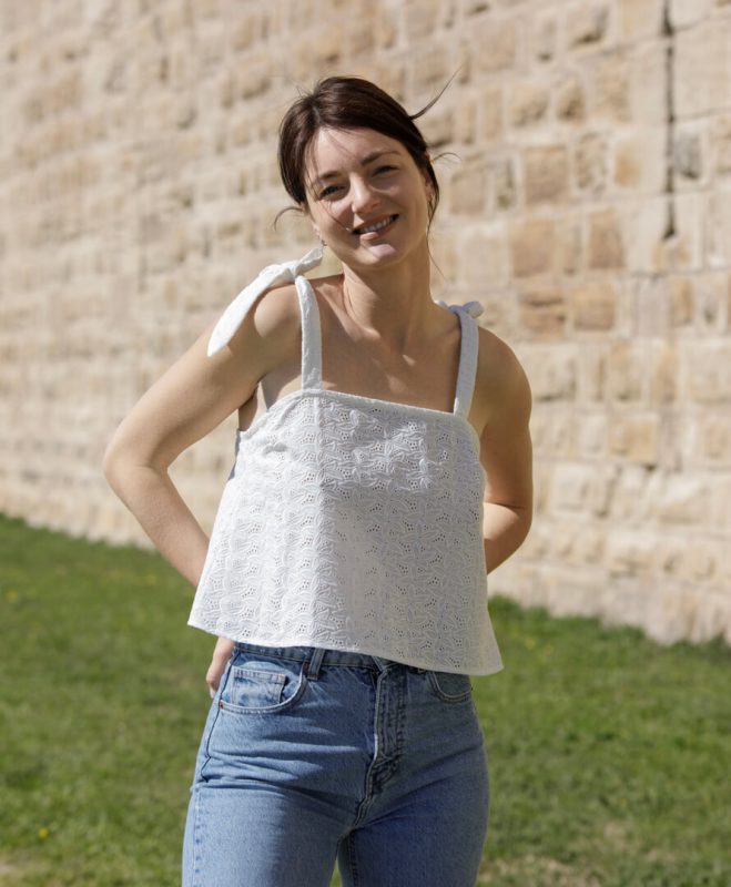 April & C. - Top Plumeria - Broderie – l-xl