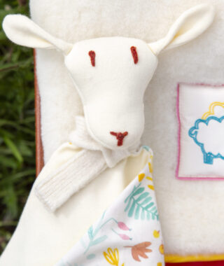 Ardelaine - Le doudou Mouton