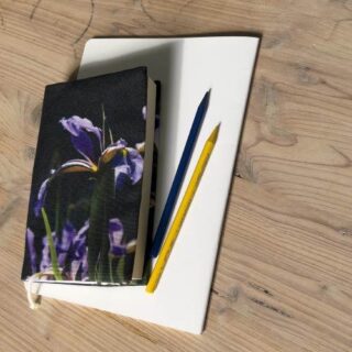 Maron Bouillie - Couvre livre Fleurs – Iris Bâtard