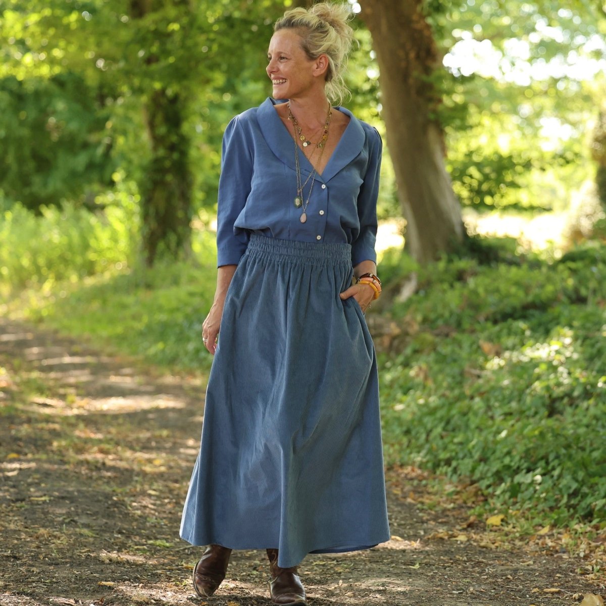 jupe tao velours cotele bleu doux 5346345 Quintessence - Jupe Tao — Velours côtelé bleu doux – XXXL