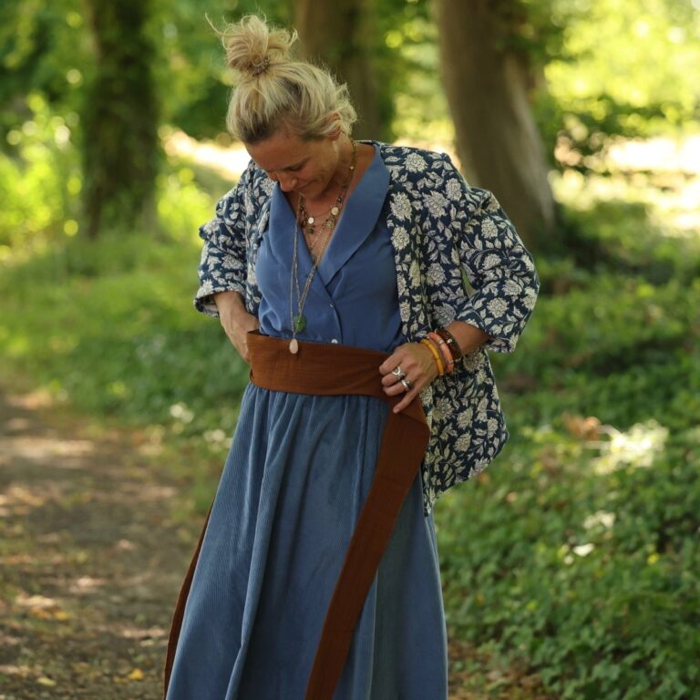 Quintessence - Jupe Tao — Velours côtelé bleu doux – XXXL