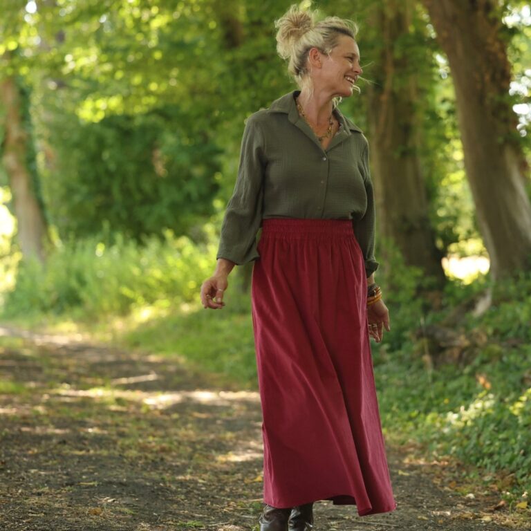Quintessence - Jupe Tao — Velours côtelé grenat – XXXL