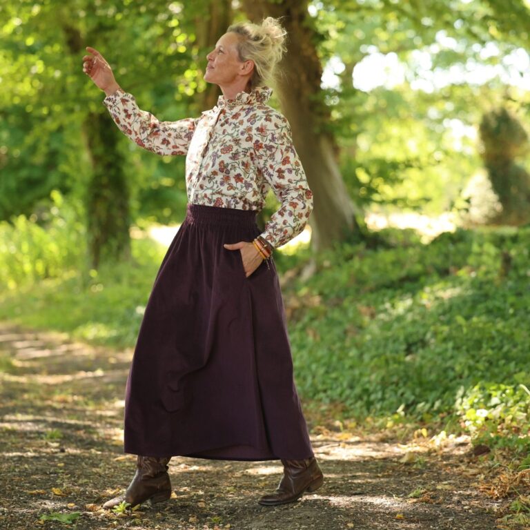 Quintessence - Jupe Tao — Velours côtelé prune – XXXL