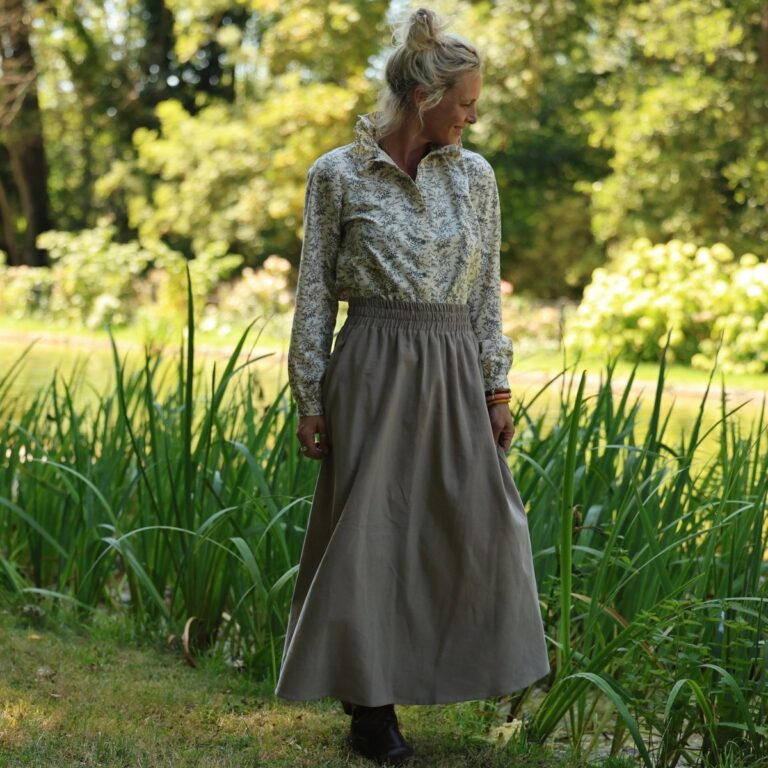 Quintessence - Jupe Tao — Velours milleraies ficelle – XXXL