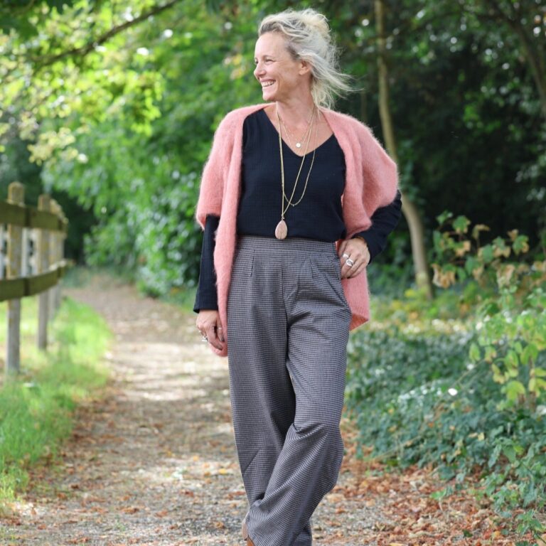 Meta SS25 - Le Pantalon Cocoon Louis — flanelle douce à carreaux noir ficelle – M