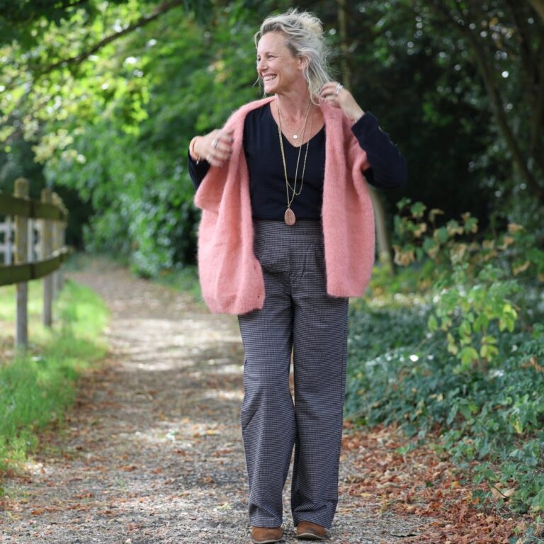 Meta SS25 - Le Pantalon Cocoon Louis — flanelle douce à carreaux noir ficelle – M