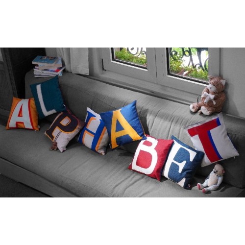MARON BOUILLIE - Housse de coussin alphabet lettre P