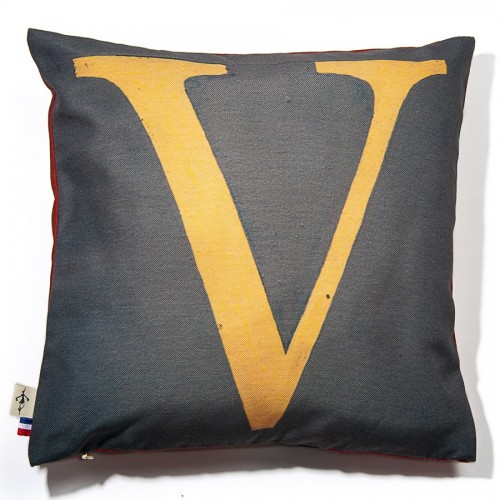 MARON BOUILLIE - Housse de coussin alphabet lettre V
